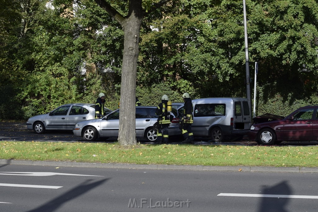 VU Koeln Buchheim Frankfurterstr Beuthenerstr P161.JPG - Miklos Laubert